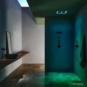 indirektes Licht in einer Dusche