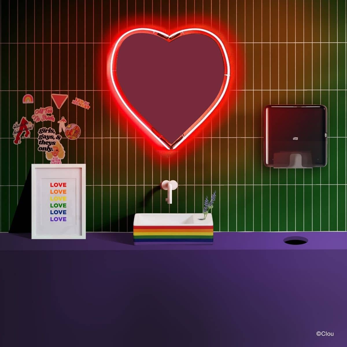 Knallig lila Waschtisch mit Waschbecken mit Pride Flagge und grünen Fliesen als Spritzschutz plus ein rotes LED Herz über dem Waschtisch